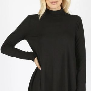 Long sleeve mock neck top with pockets